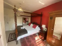 The Old Court Hotel Hotels in Minster Lovell