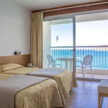 Hotel Roc E Mare