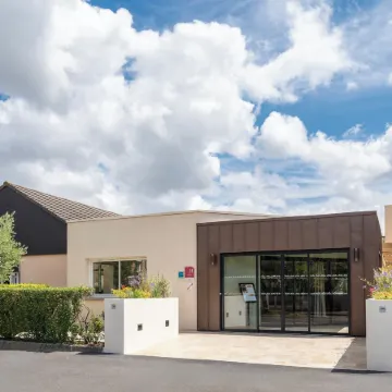 Sure Hotel by Best Western Caen Memorial