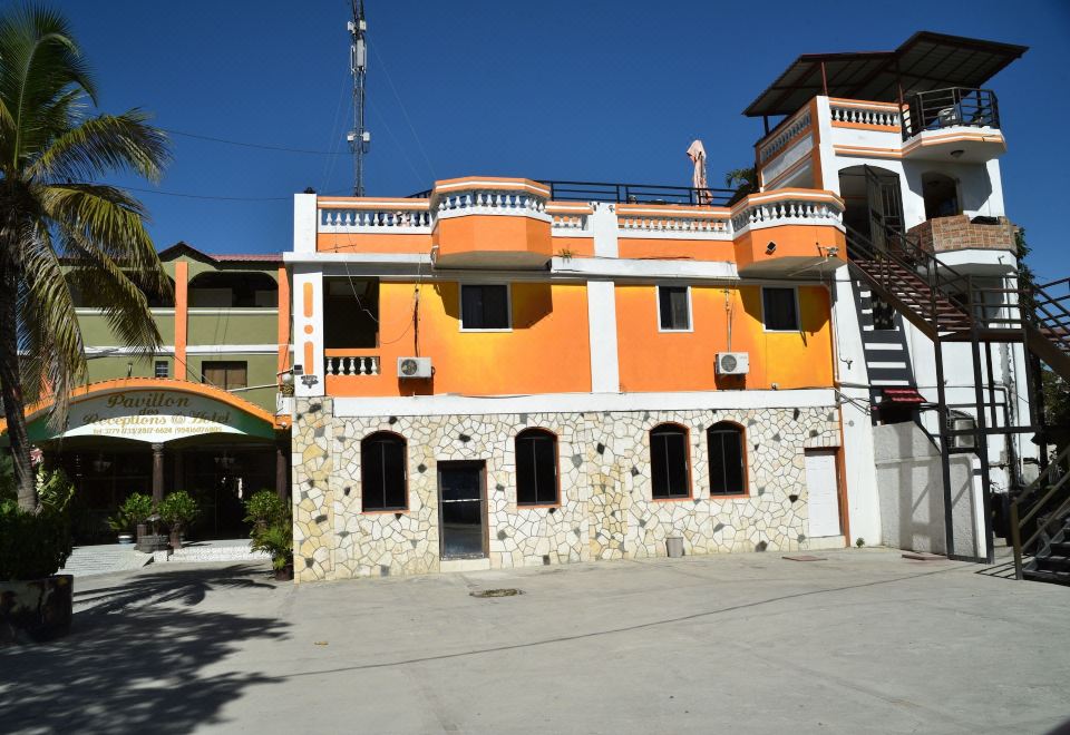 hotel overview picture