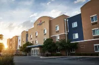 Candlewood Suites MILWAUKEE AIRPORT-OAK CREEK by IHG Hotels in Oak Creek
