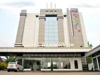 Hotel Harmony In Pontianak Hotel dekat Alfamart dekat Kodam XII/TPR