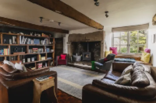 Mr & MRS Smith Weeke Barton