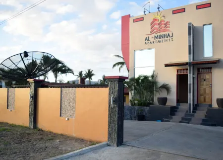 Al - Minhaj Service Apartments