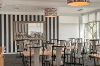 Bay Plaza Hotel - sarapan