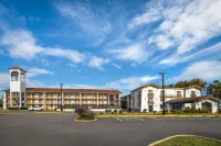 Econo Lodge Richmond-North Chesterfield Hotels in Bon Air