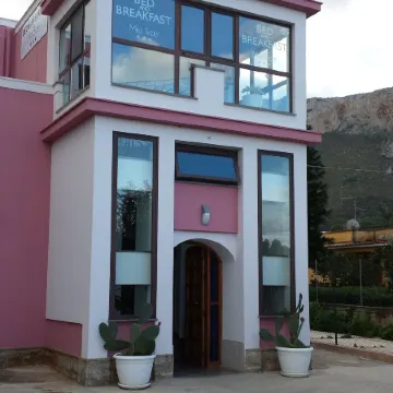 Miss Sicily B&B