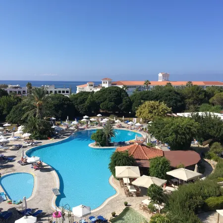 Avanti Hotel