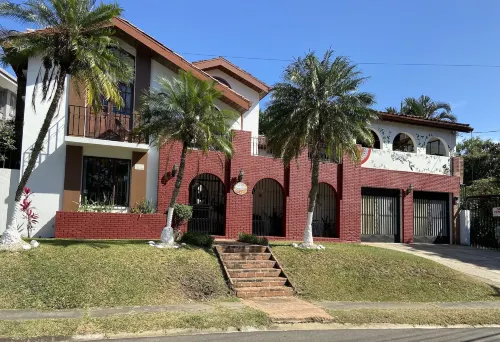 Cariari Bed & Breakfast Hotels in Heredia