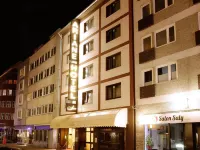 Trip Inn Hotel Ariane Отели рядом с достопримечательностью «Полль»