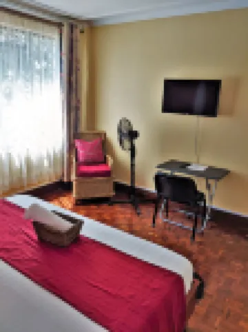 アンノーダス ホームズ のホテル