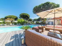 Les Capucines Saint Tropez Hotele w: Gassin