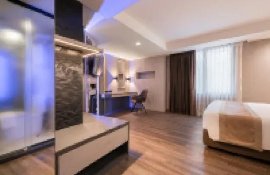 Aspira Gems Center Silom Hotels near BTS-Surasak