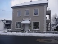 Mansion in Waimes with Sauna and Garden Hotels near Panorama sur les Hautes Fagnes / Hohes Venn