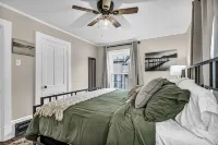 Lakeview Loft - Just opened up for July!