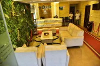 Meadows Inn Hotels in Shrirangapattana