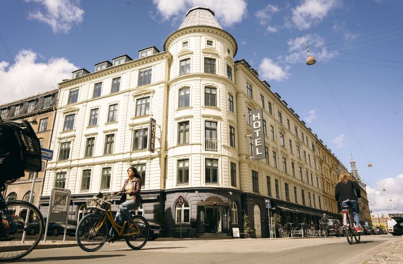 Ibsens Hotel