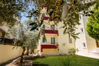 Misa Pension Apart Hotels in Davutlar Mahallesi