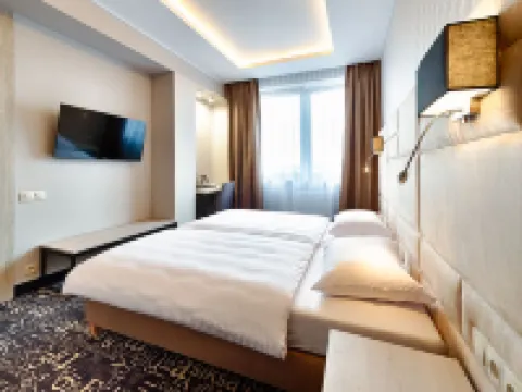 โรงแรมซิติ ลอดซ์ โรงแรมในลอดซ์