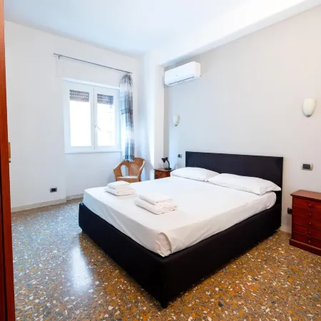 Casa di Cristina Отели рядом с достопримечательностью «Римский университет Тор Вергата»