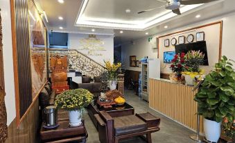 Hoang Gia Hotel Royal