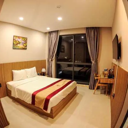 Lahona Hotel Lagi