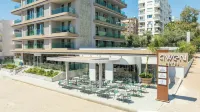 Awen Lara Hotel Các khách sạn gần Lara Beach