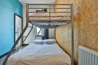 Studio 95 - Shared & Private Rooms - 2-Star