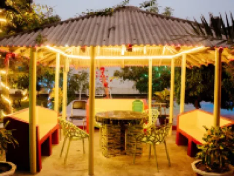 花園景別墅 拉杰沙希酒店