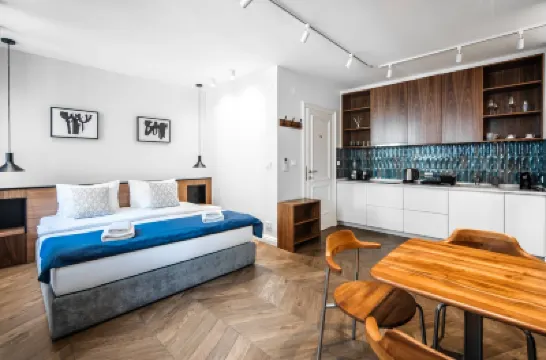 เนสต์ โอซานา โรงแรมใน