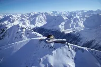 Glacier Hotel Grawand