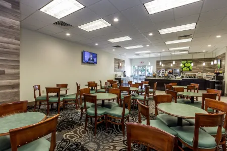 La Quinta Inn by Wyndham Clearwater Central