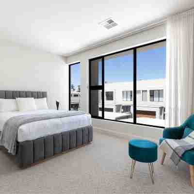 Townhouse on Tod Glenelg North Rooms