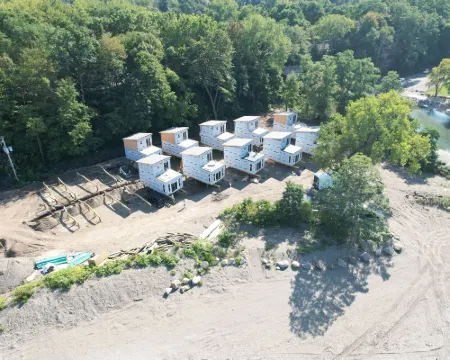 Hideaway Bay Resort Hotels in Chautauqua County