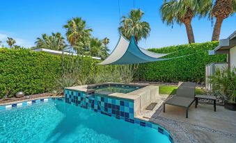Alexander Escape Private Pool!