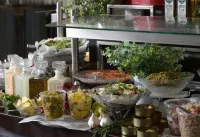 West All Suites Hotel Ashdod - breakfast