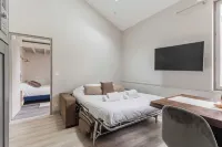 House for 18 People with Cinema Place Morny