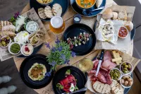 The Bell Inn Hotel - breakfast
