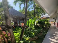 Tiki Ora Lodge - Tiki