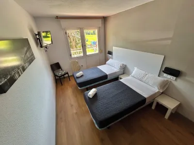 palmeras Hoteles en Siero