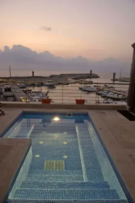 L'Auberge de la Mer Hotels in Kfarhollos