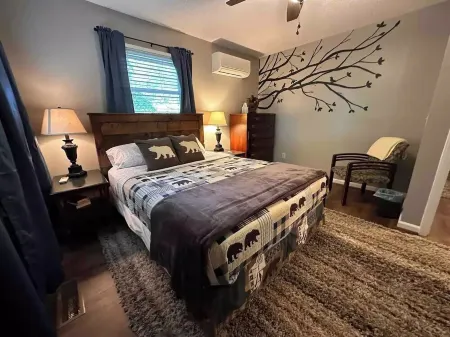 Serene Linville Gorge Cabin Escape