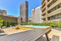 Wink One Thibault Hotels in Claremont