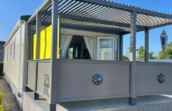 Amazing Chalet in Oostkapelle with Garden