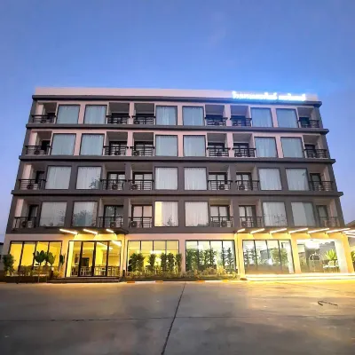 The 9 Residence Hotel Hotels near Bueng Kum