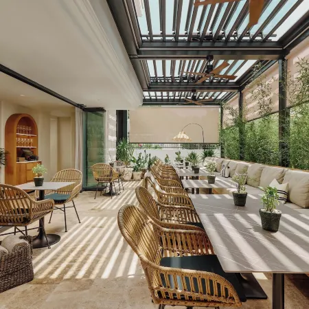 Casa Manor Boutique Hotel