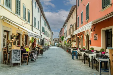 Montecarlo Wine Apartment Отели в г. Монтекарло