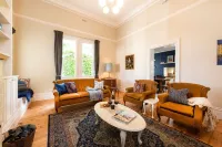 Boutique B&B in the heart of town