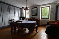 Charming mountain village house - 80 sqm Hotels in Valloire