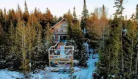 Blue Vista Tobermory Waterfront Cottage Hotels near Emmett Lake Day Use Area